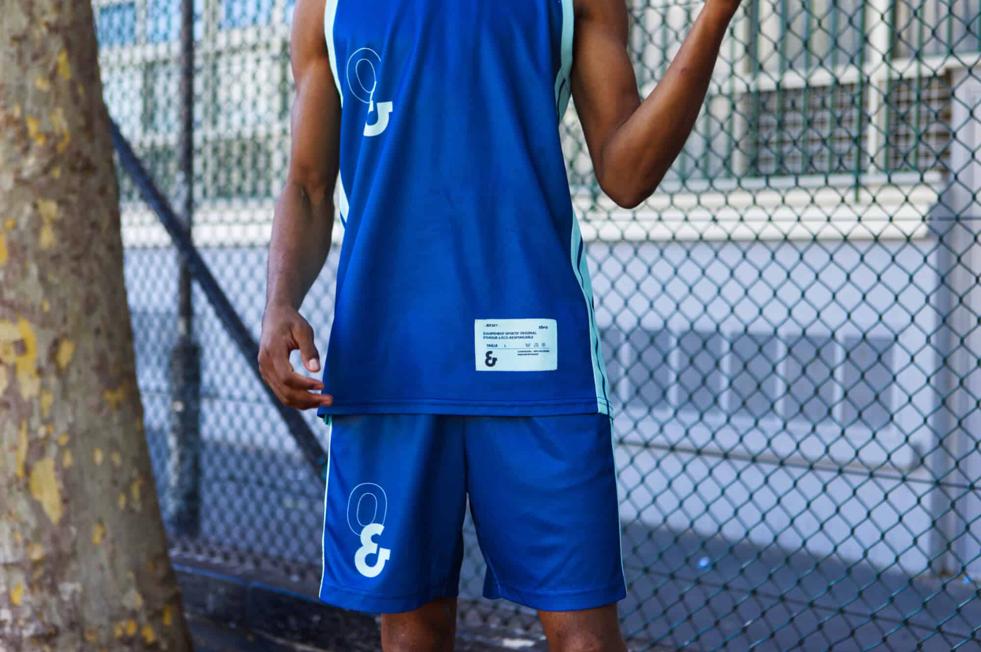 Focus sur la première collection Zéro 8 Première collection Zéro coloris Bleu Nuit 2