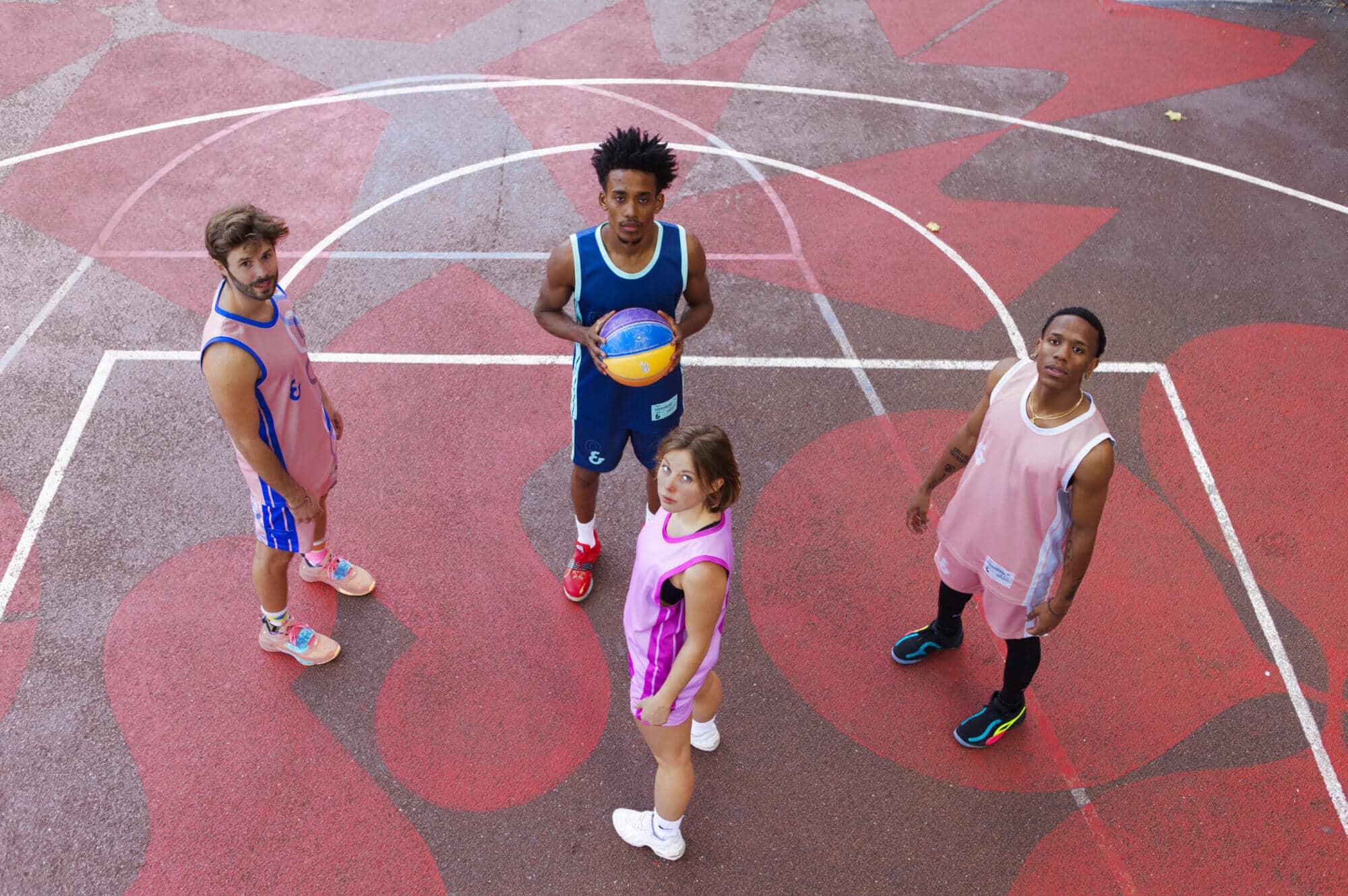 Noël : 3 bonnes raisons d’offrir un maillot de basket Zéro ! 1 Les maillots de basket comme accessoire de mode article l'histoire des maillots Zéro Basketball