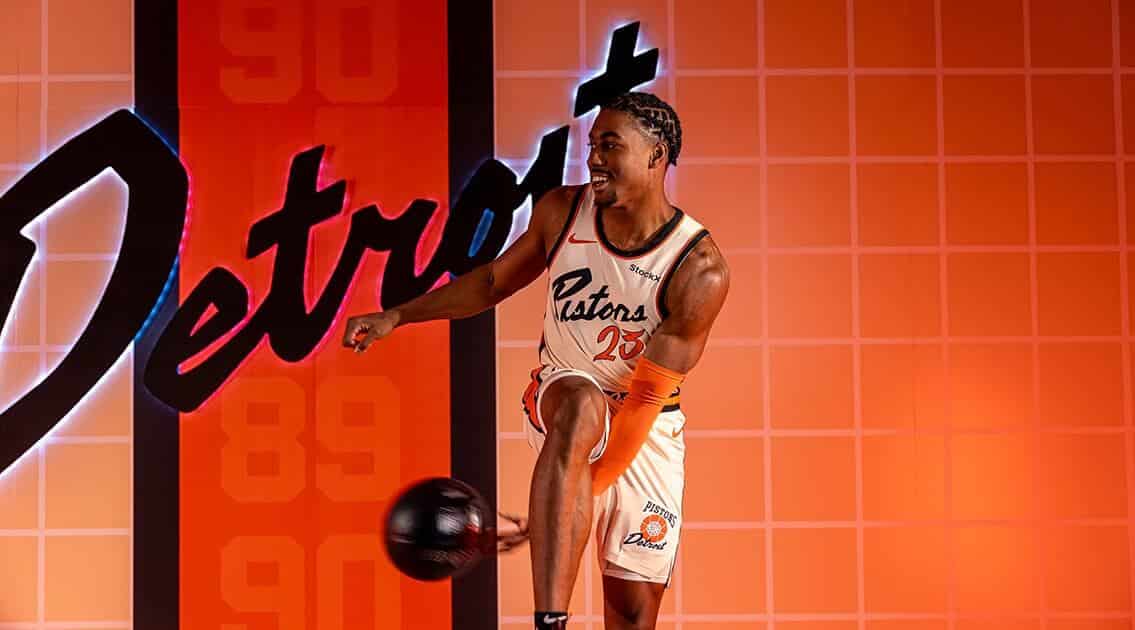 Quels sont les maillots NBA City Édition les plus stylés de la saison 2024-2025 ? 3 Detroit Pistons Maillot NBA City Édition saison 2024/2025 - Zéro Basketball